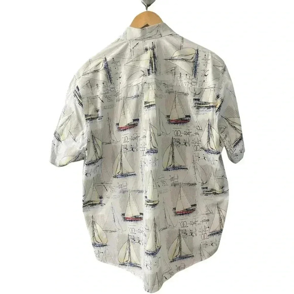 Natural Issue button-down, short sleeve, shirt, size large - Picture 2 of 5